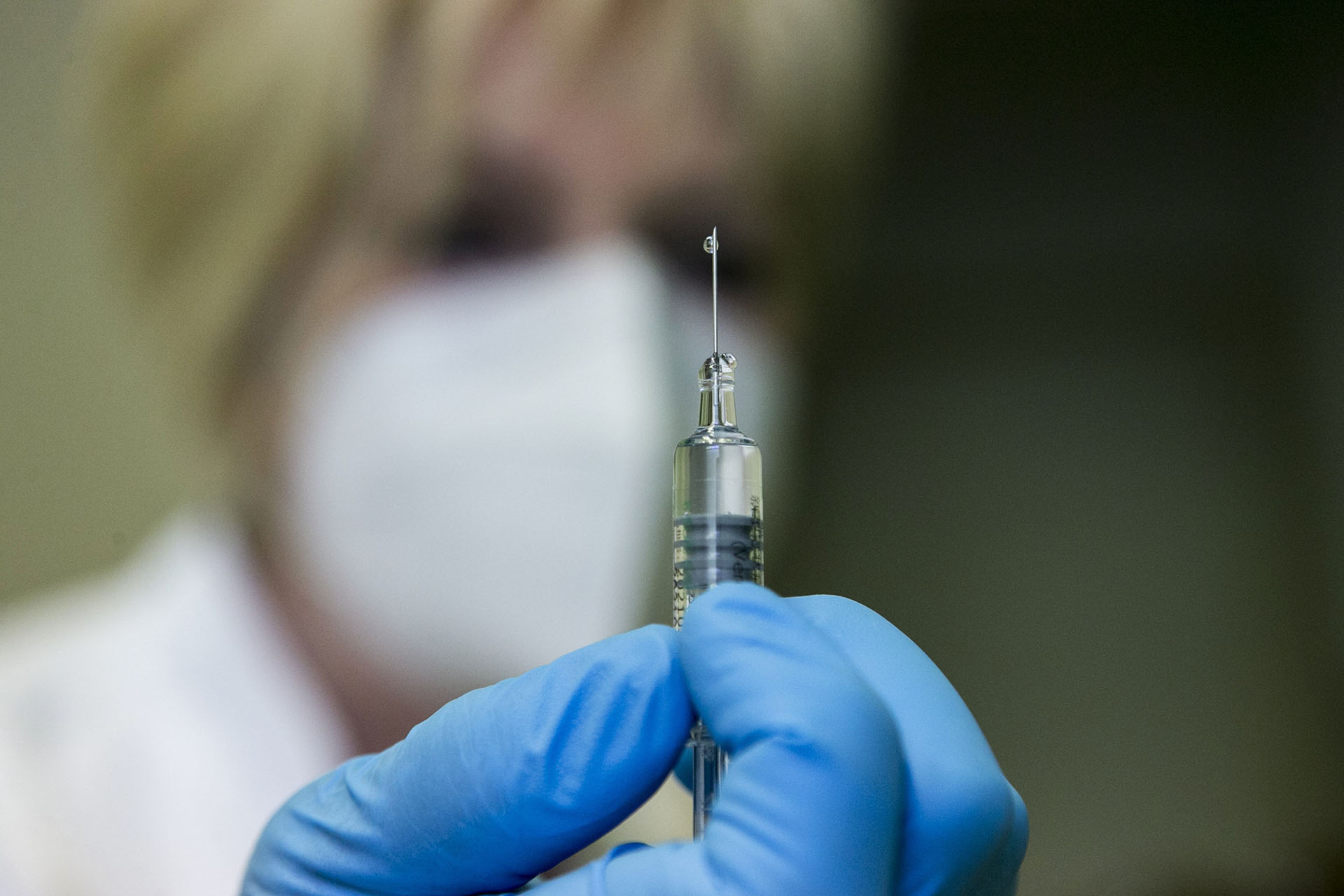 Zoya Katarova: A kínai vakcinával nem állítható meg a járvány
