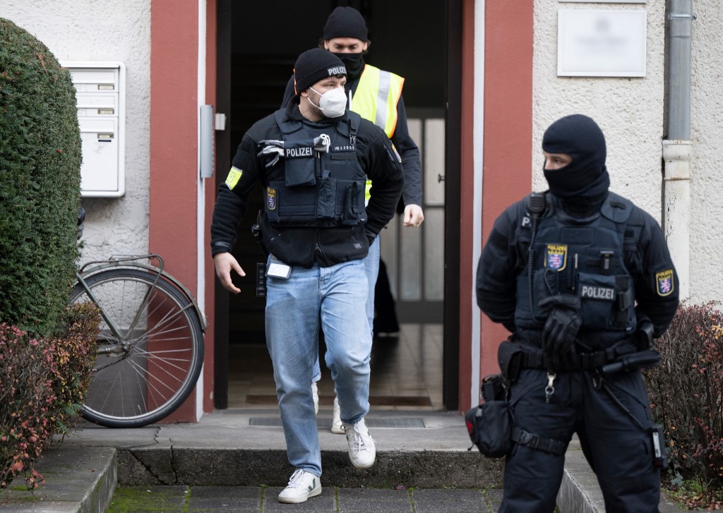 Puccsot terveztek a német kormány ellen – rendőrkézen a terroristák