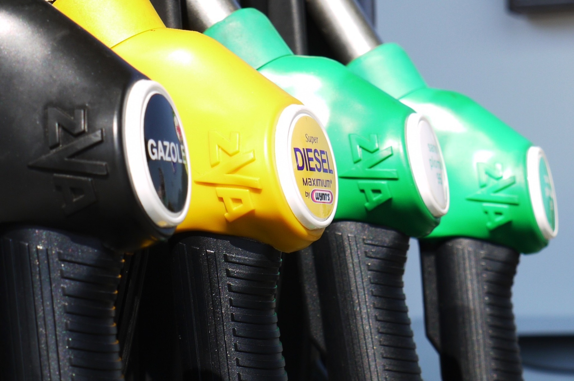 Váratlan bejelentés érkezett az üzemanyagok árait illetően