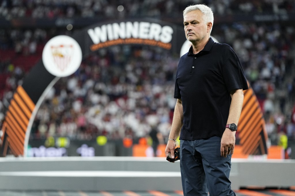 José Mourinho távozik az AS Roma vezetőedzői posztjáról