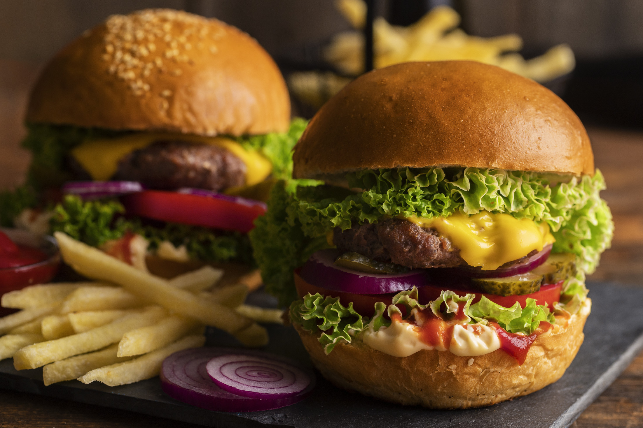 Recept – Így készül a legfinomabb hamburgerbuci 