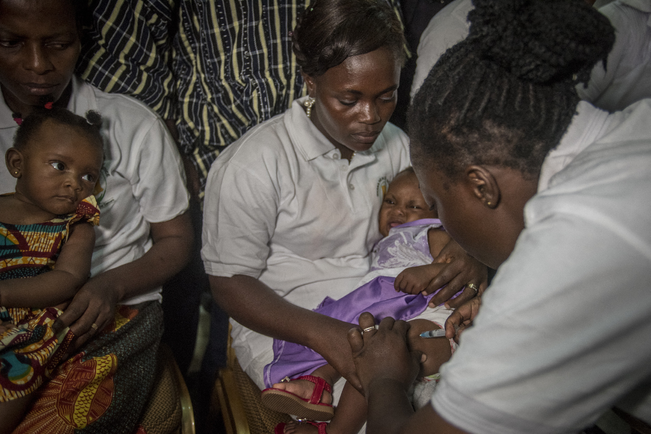 Zöld utat kapott az afrikai gyermekek védelmét szolgáló malária elleni vakcina