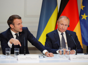Macron garanciákat adna Oroszországnak
