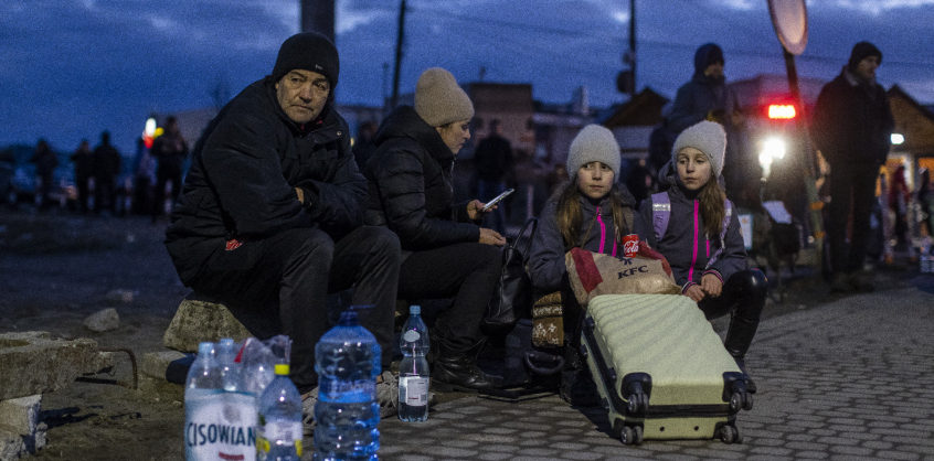 A hollandok kimondták: Olyan nincs, hogy csak ukrajnai menekülteket fogadunk be, másokat meg nem