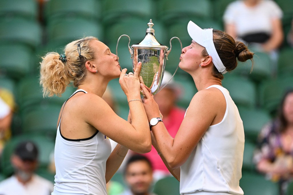 Krejcikova és Siniakova nyerte a női párost Wimbledonban