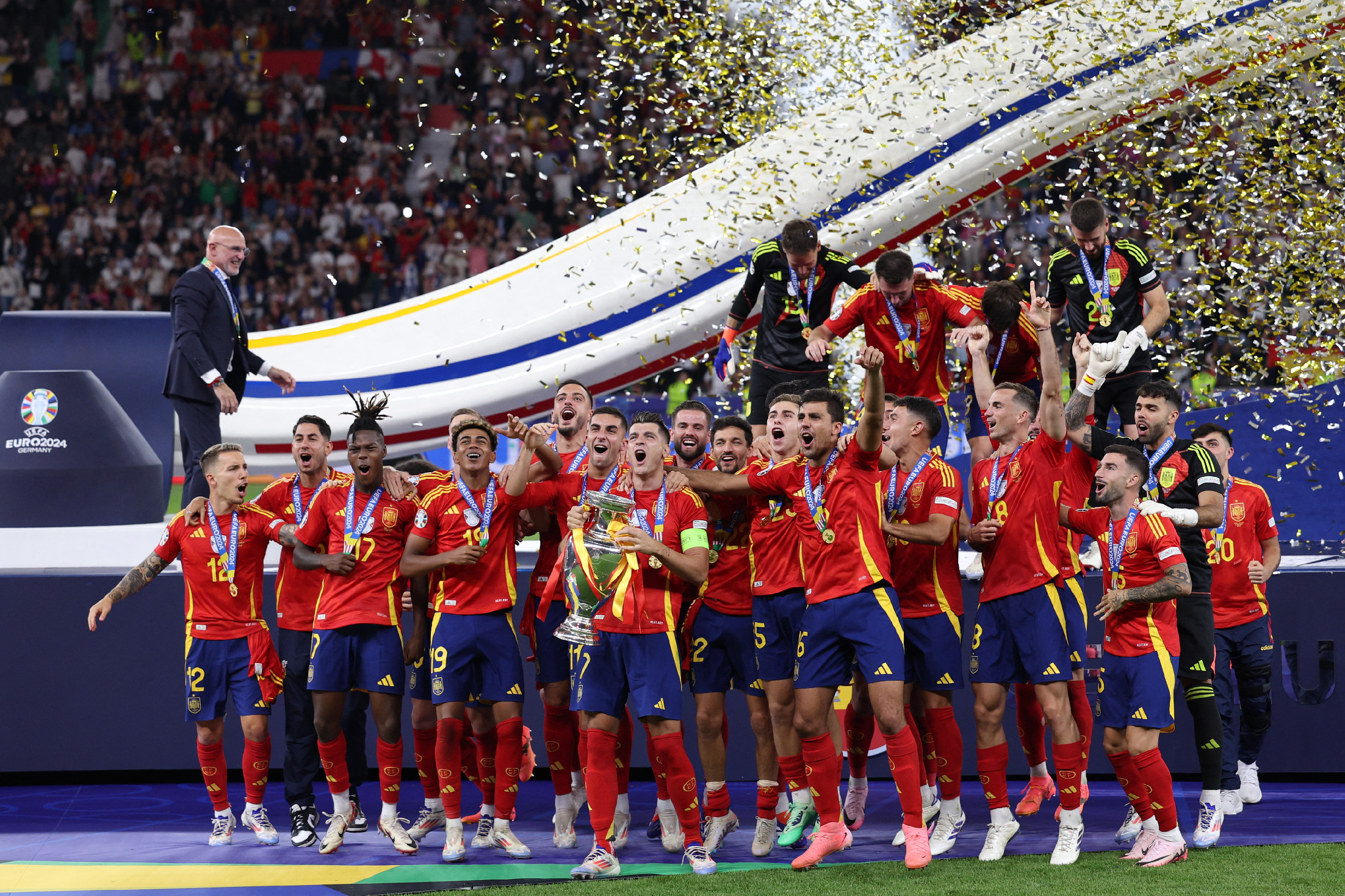 Spanyolország nyerte az Európa-bajnokságot