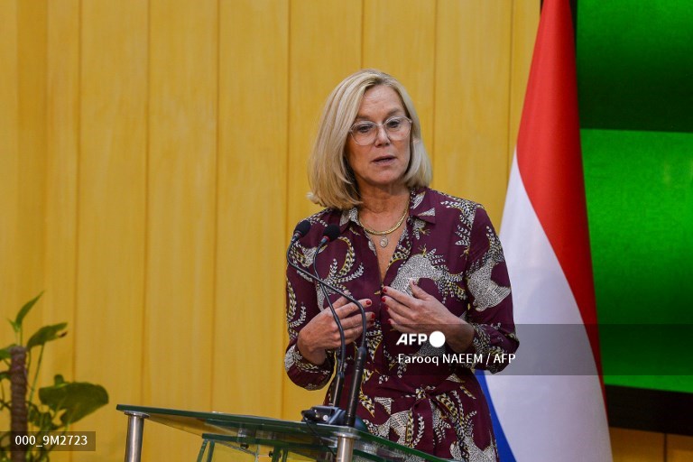A holland külügyminiszter Mark Rutte kormányfő vezetését bírálta 