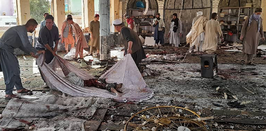Újabb robbantás Afganisztánban, legalább 50-en meghaltak