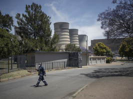 A dél-afrikai energiaügyi minisztérium a szénről a megújuló energiaforrásokra váltana