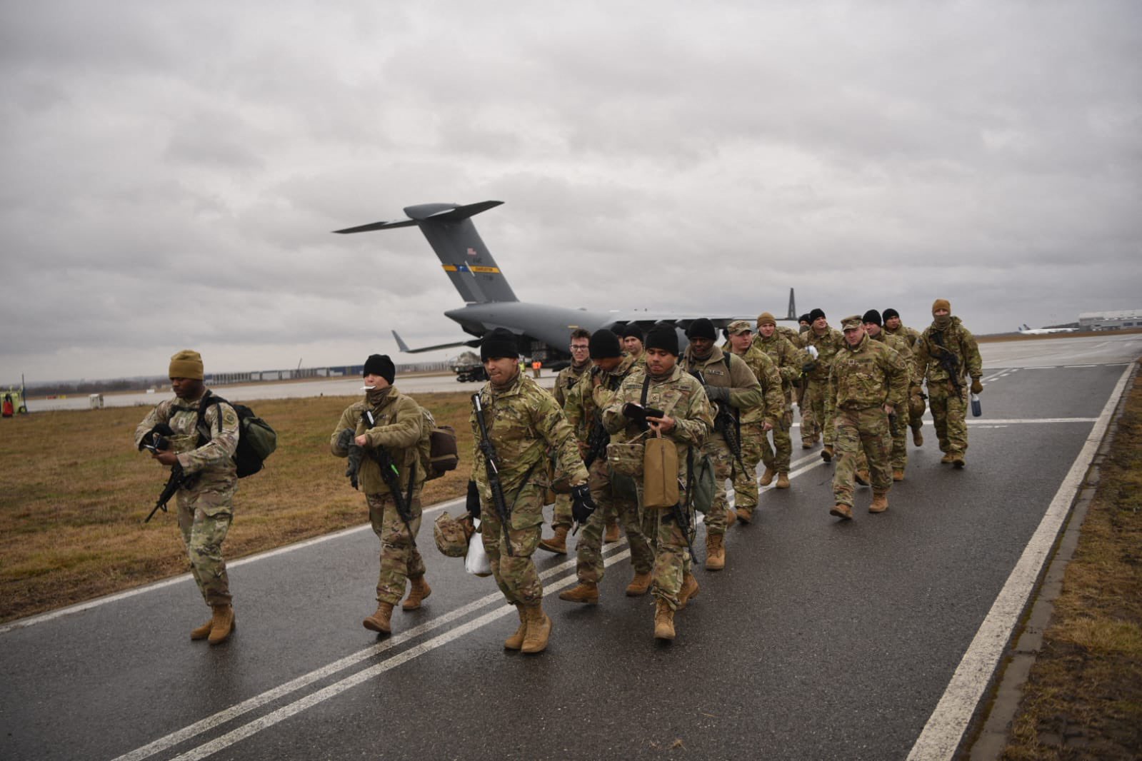 Orosz–ukrán konfliktus: már több mint száz amerikai katona megérkezett Romániába