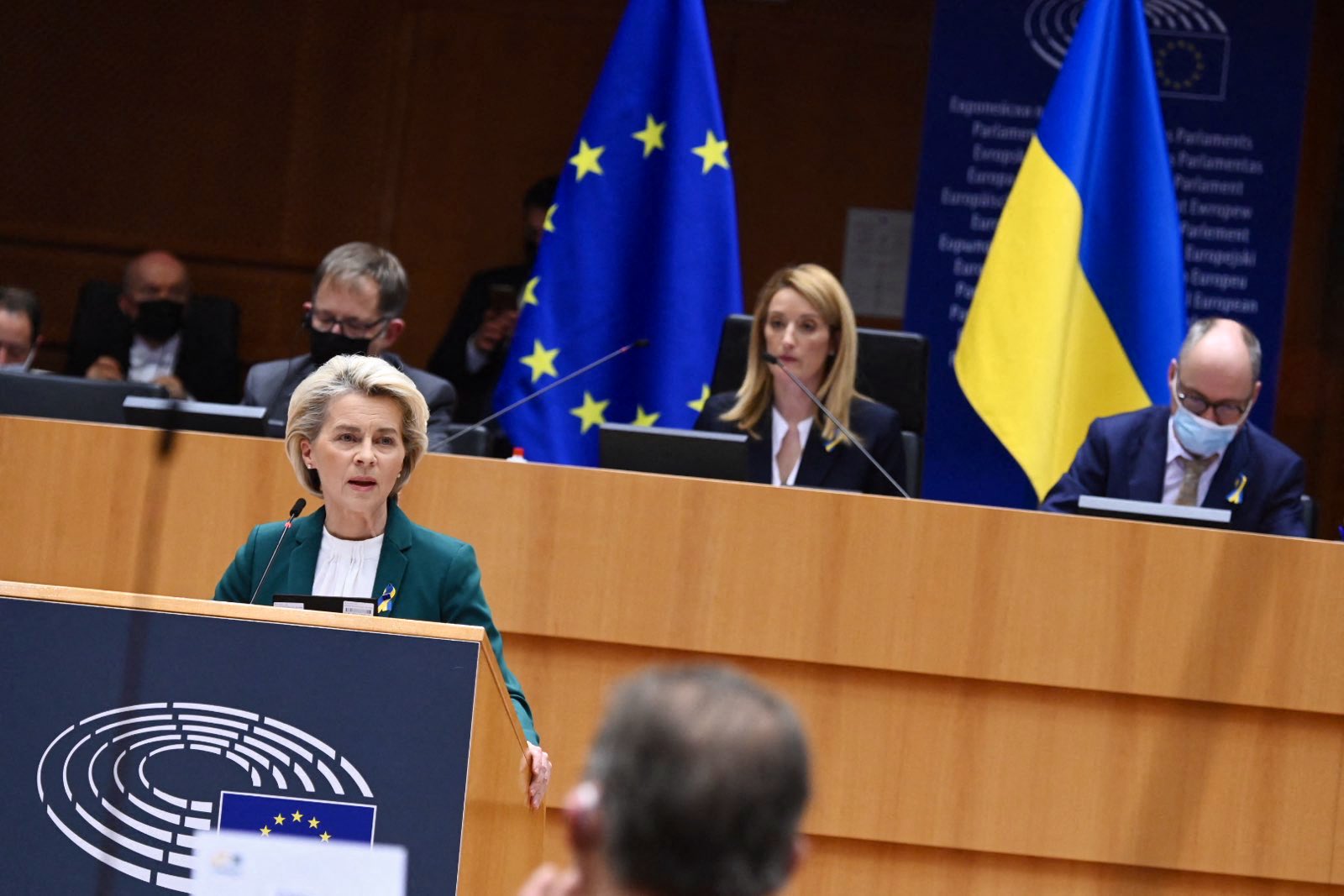 Von der Leyen szerint jelenleg két értékrend csap össze: a demokrácia és az autokrácia