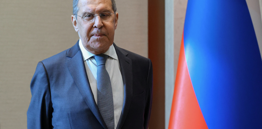 Lavrov: Nem fejezzük be a háborút a tárgyalások megkezdése előtt