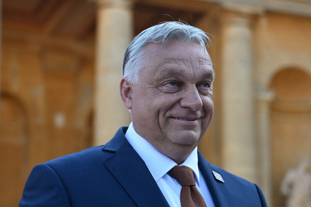 Orbán Viktor 7 milliós fizetésből szűkölködik