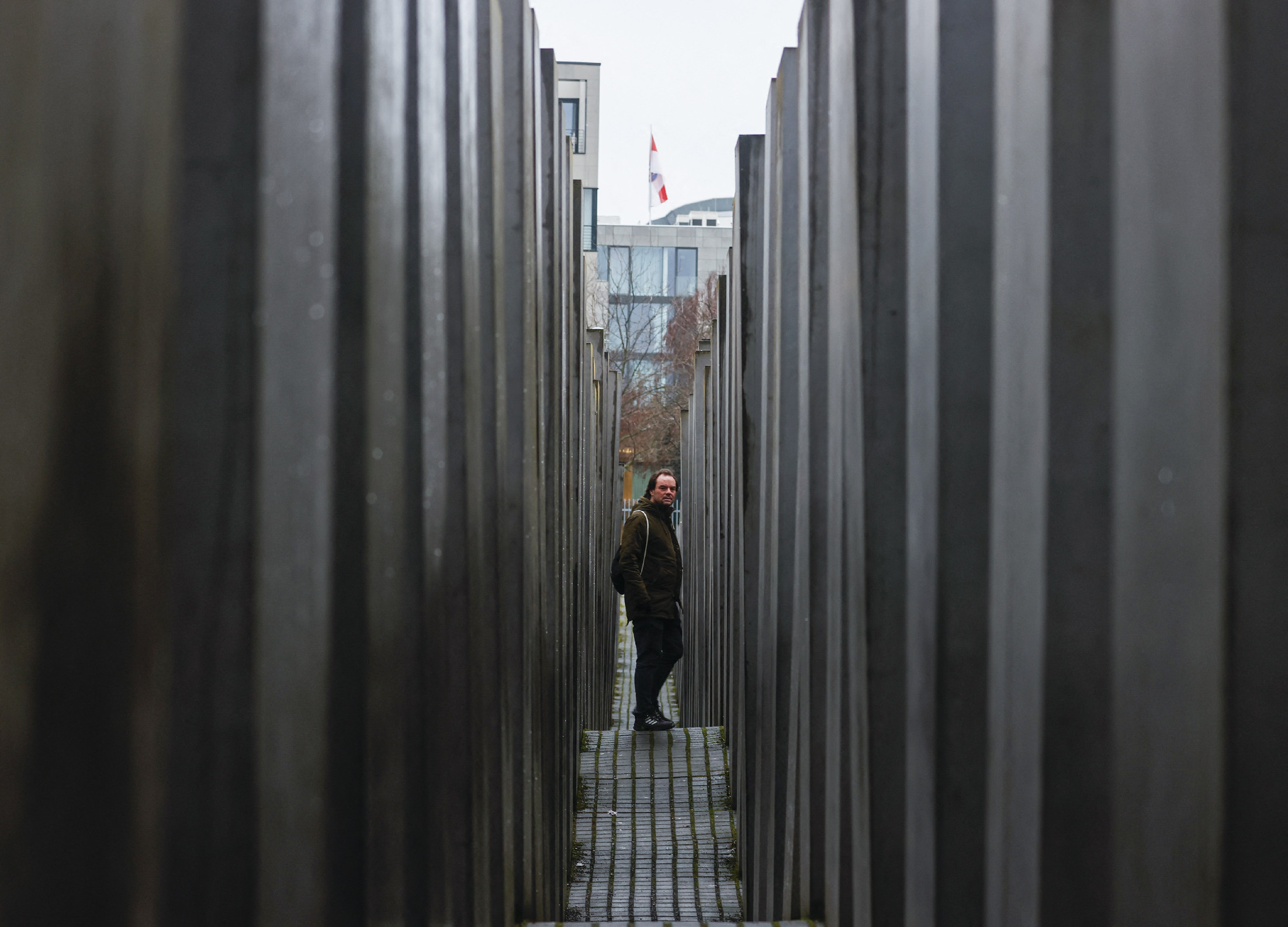 Horogkeresztekkel rongálták meg a berlini holokauszt-emlékművet