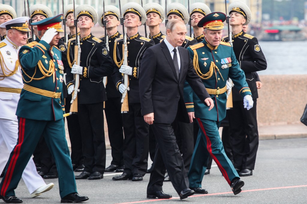 Egy pletyka szerint Putyin Ukrajnában szabadul meg a feleslegessé vált tábornokaitól