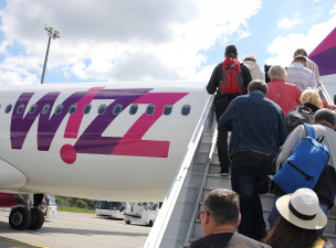 A WizzAir is az utasokra hárítja az extraprofitadót