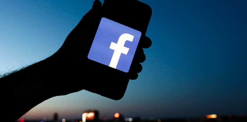 Több millió Facebook-fiókot törtek fel pénzéhes adathalászok