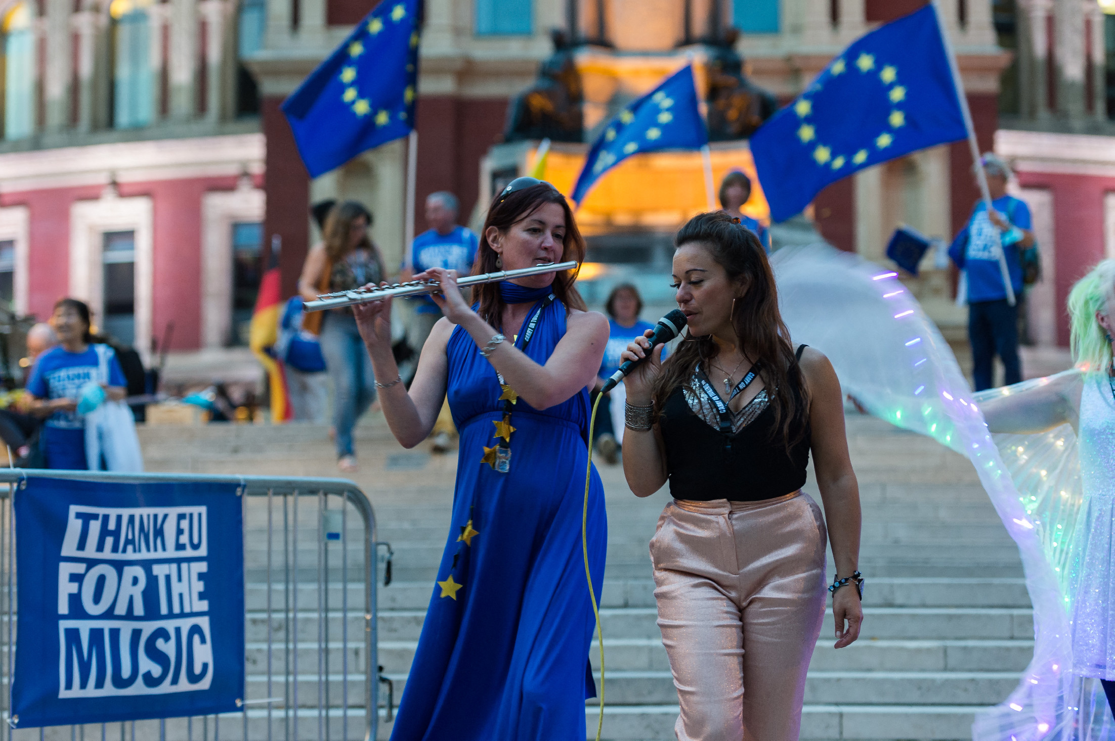 A brit fiatalok többsége szívesen visszatérne az Európai Unióhoz