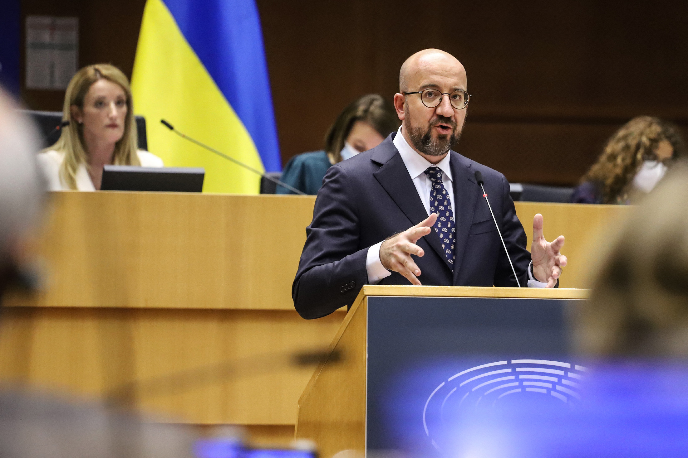 Egymilliárd euróra emelte az EU az Ukrajnának nyújtott támogatás összegét