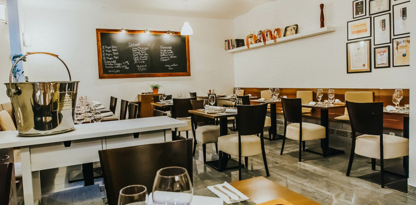 Bezár az egyik legnívósabb magyar étterem a kiszámíthatatlan korlátozások miatt