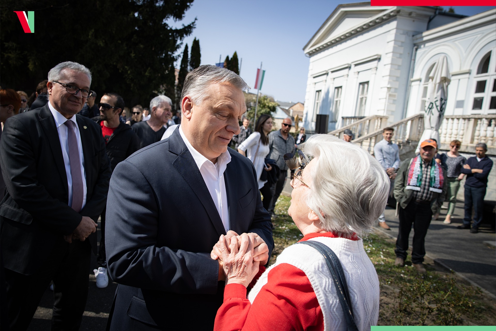 Orbán Viktor hangján szólalt meg az egészségügyi vészhívó