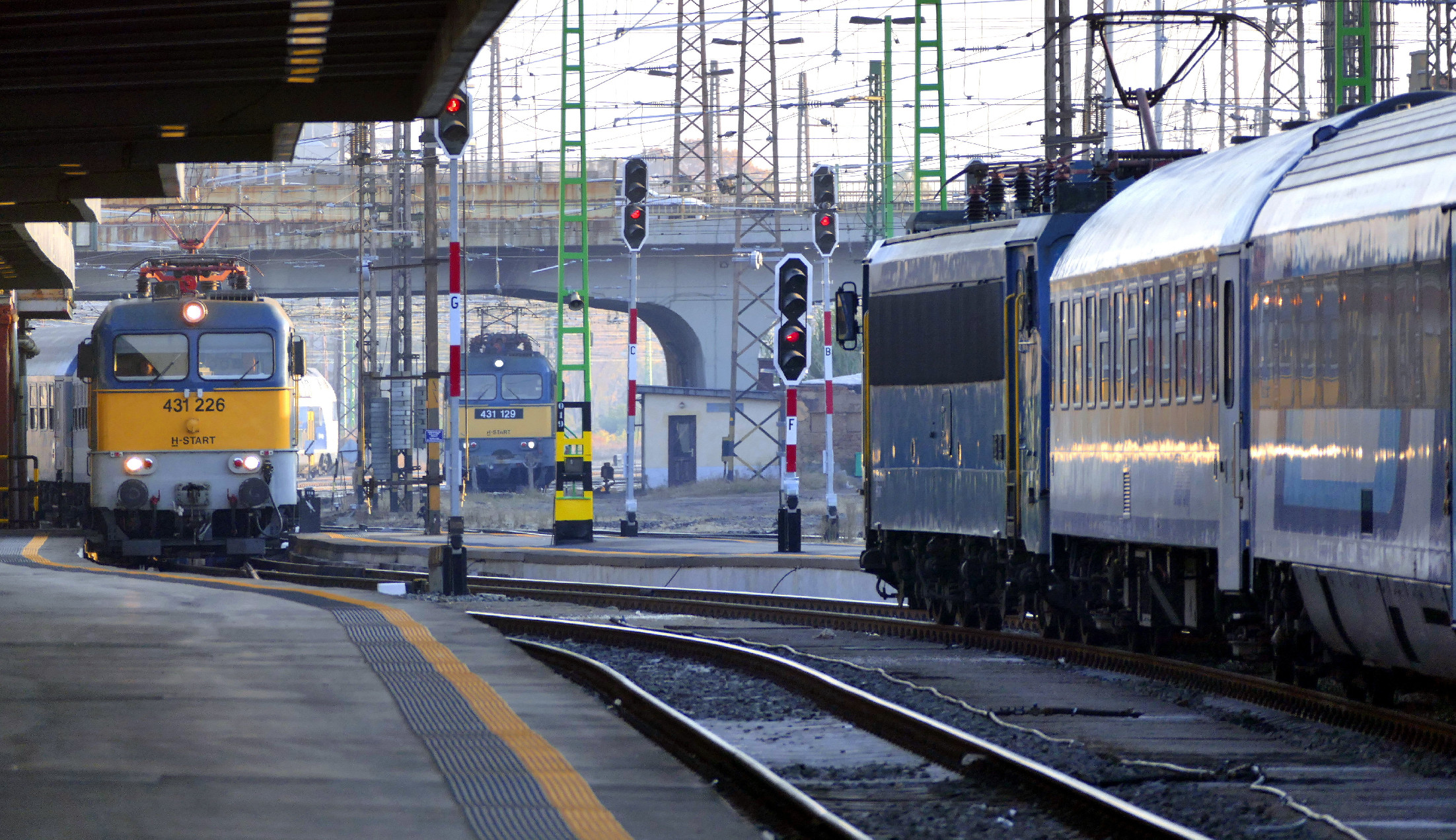 Gázolás miatt késnek a vonatok Szolnok és Budapest között
