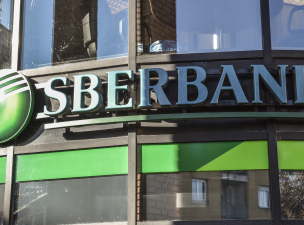Magyarország nem szerette volna, hogy a Sberbank vezetője felkerüljön az EU szankciós listájára
