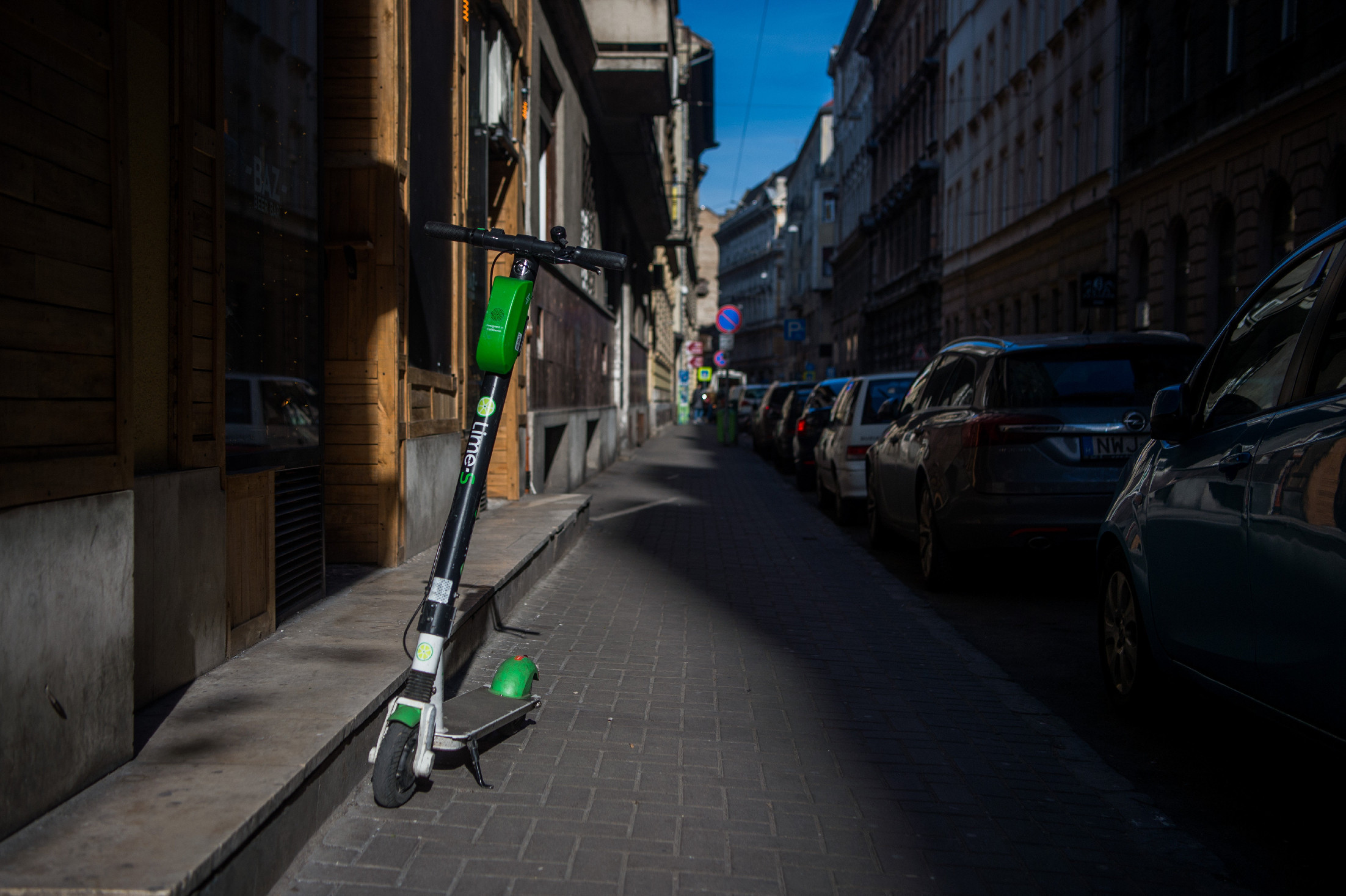 Európai szinten szabályoznák az elektromos rollereket