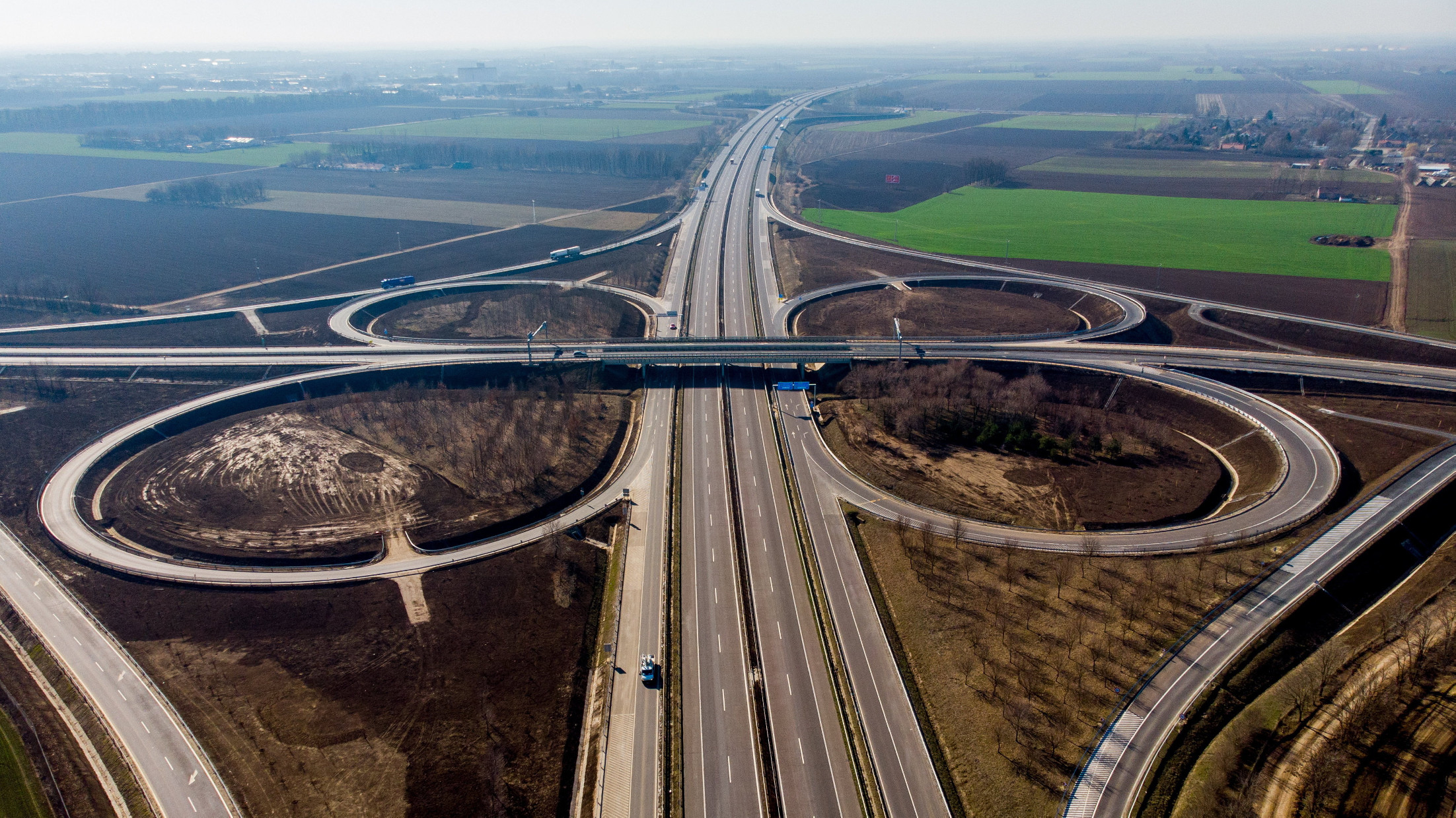 Videón a 8-as főúti ámokfutó