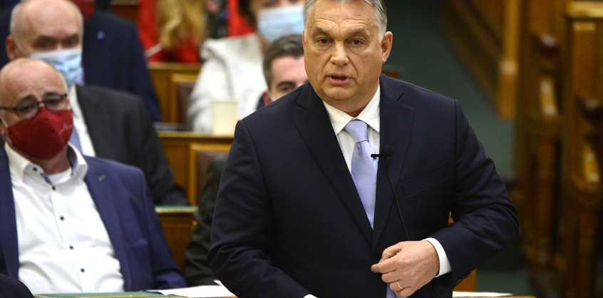 Orbán Viktor Jakab Péternek: Önöket rendre elfenekelik