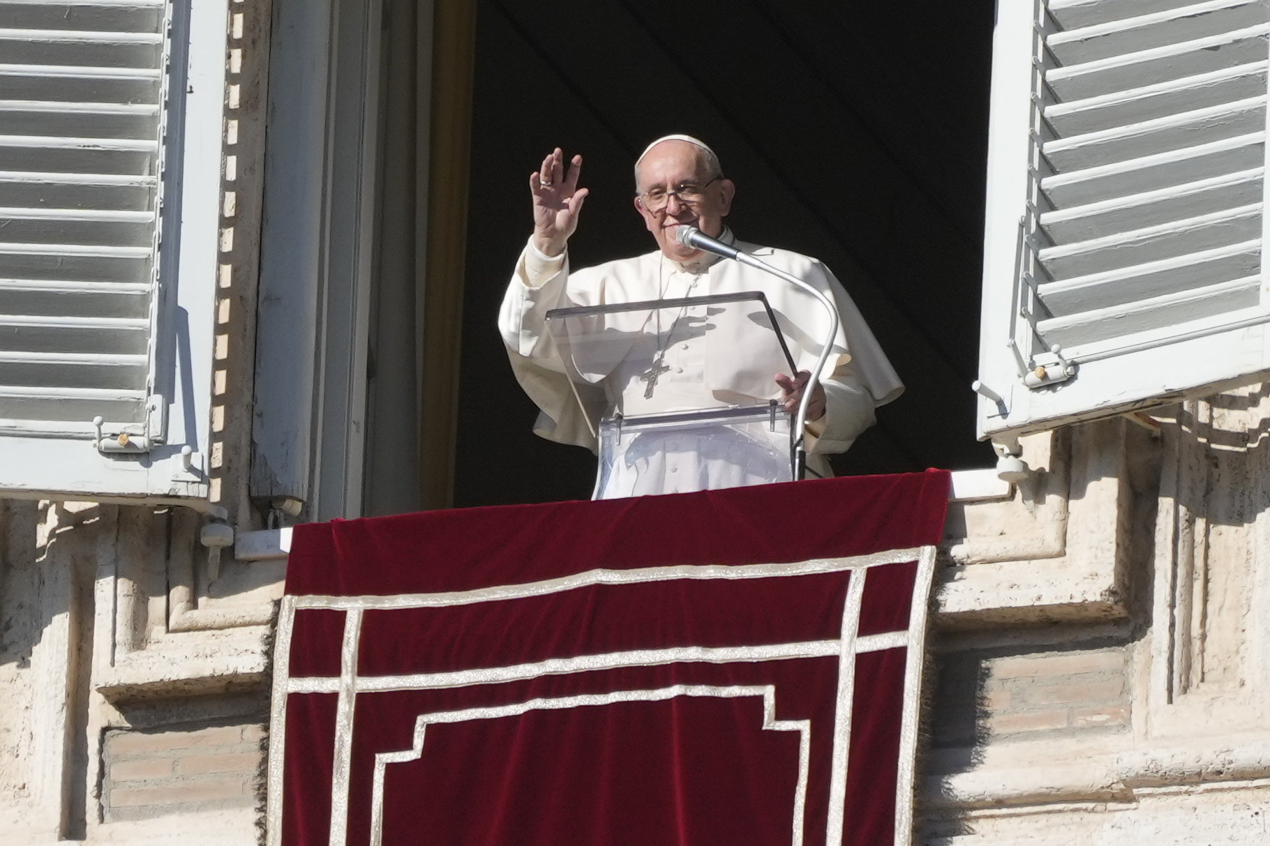 Ferenc pápa szívesen jönne vissza Magyarországra 