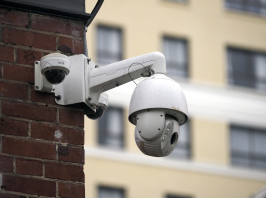 Térfigyelő kamerákkal küzdöttek volna a tolvajok ellen, ellopták az összeset