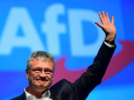Kilépett a pártból a német AfD társelnöke, mert „a párt szíve nagyon a jobbszél felé húz”