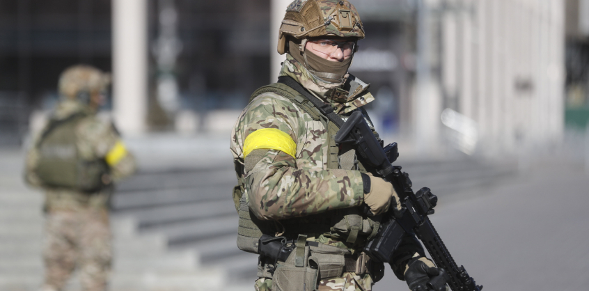 Az orosz csapatok továbbra is Kijev elfoglalására törekszenek