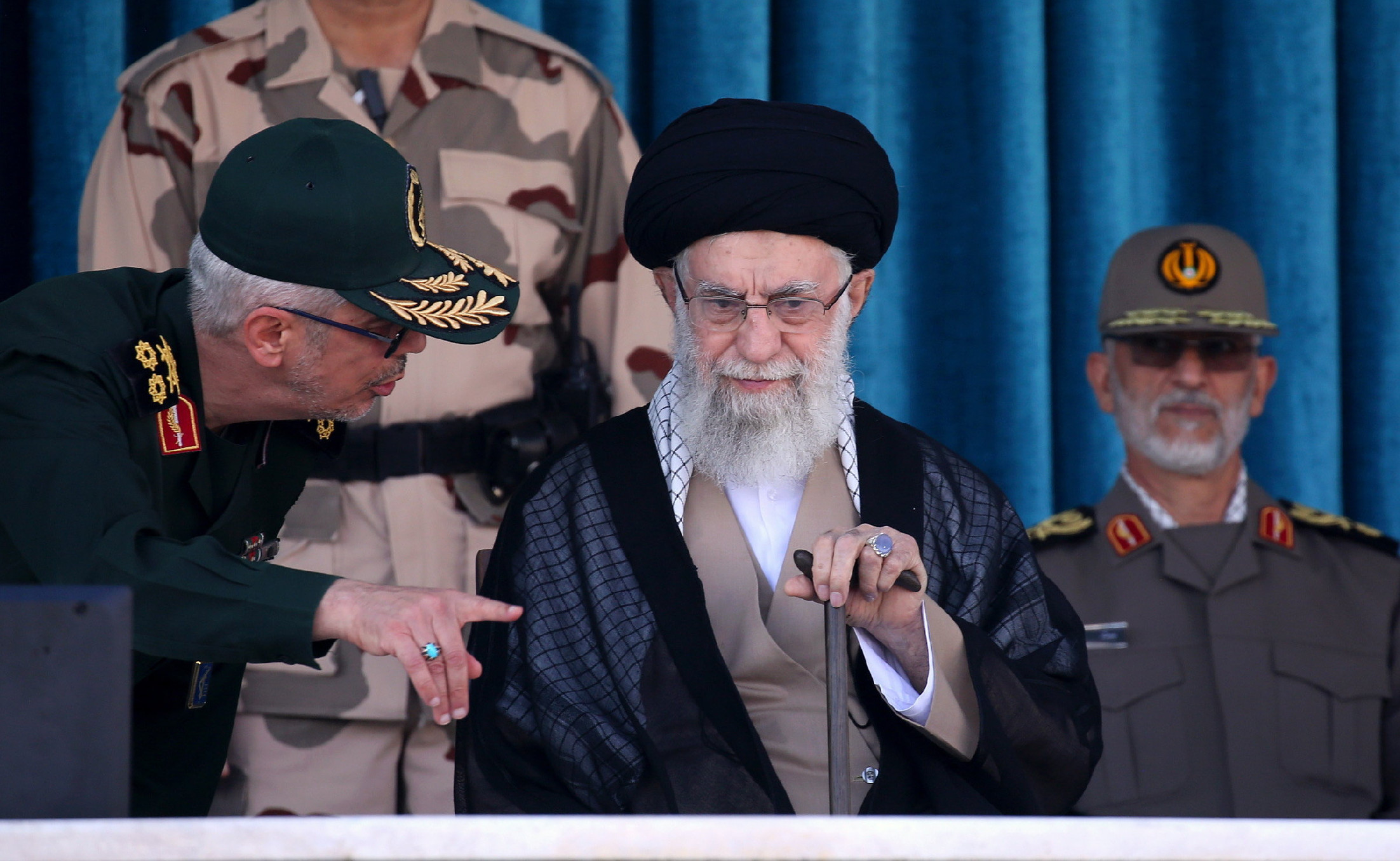 Hamenei ajatollah megtorlást ígért