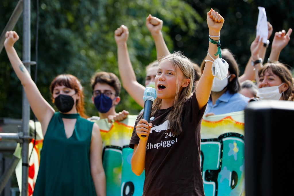 Fél évre lecsukhatják Greta Thunberget