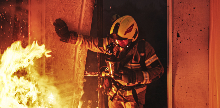 Tűz ütött ki egy melléképületben Hévízen – egy férfi meghalt 
