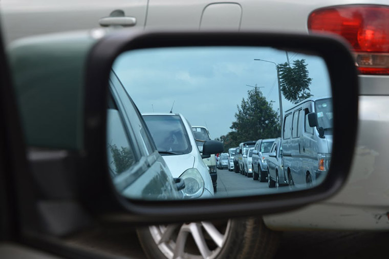 Az autósok több mint felét az agresszív vezetők idegesítik fel utazás közben