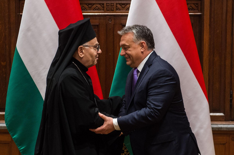 Orbán Viktor a szíriai Aleppó görögkatolikus érsekével t?
