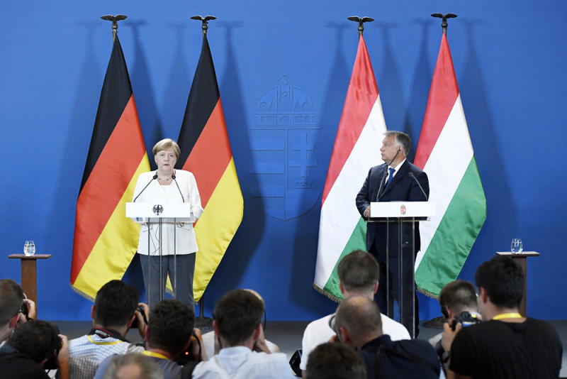 A Páneurópai Piknik 30. évfordulója - Angela Merkel és Orb?