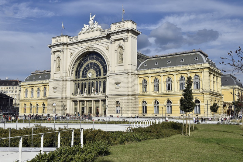 A Keleti pályaudvar és a Baross tér