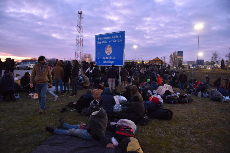 Illegális bevándorlás - Elérte a migránsmenet a magyar hat?