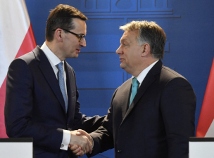 A lengyel kormányfő szerint tiszteletben kell tartani a magyar választási eredményt