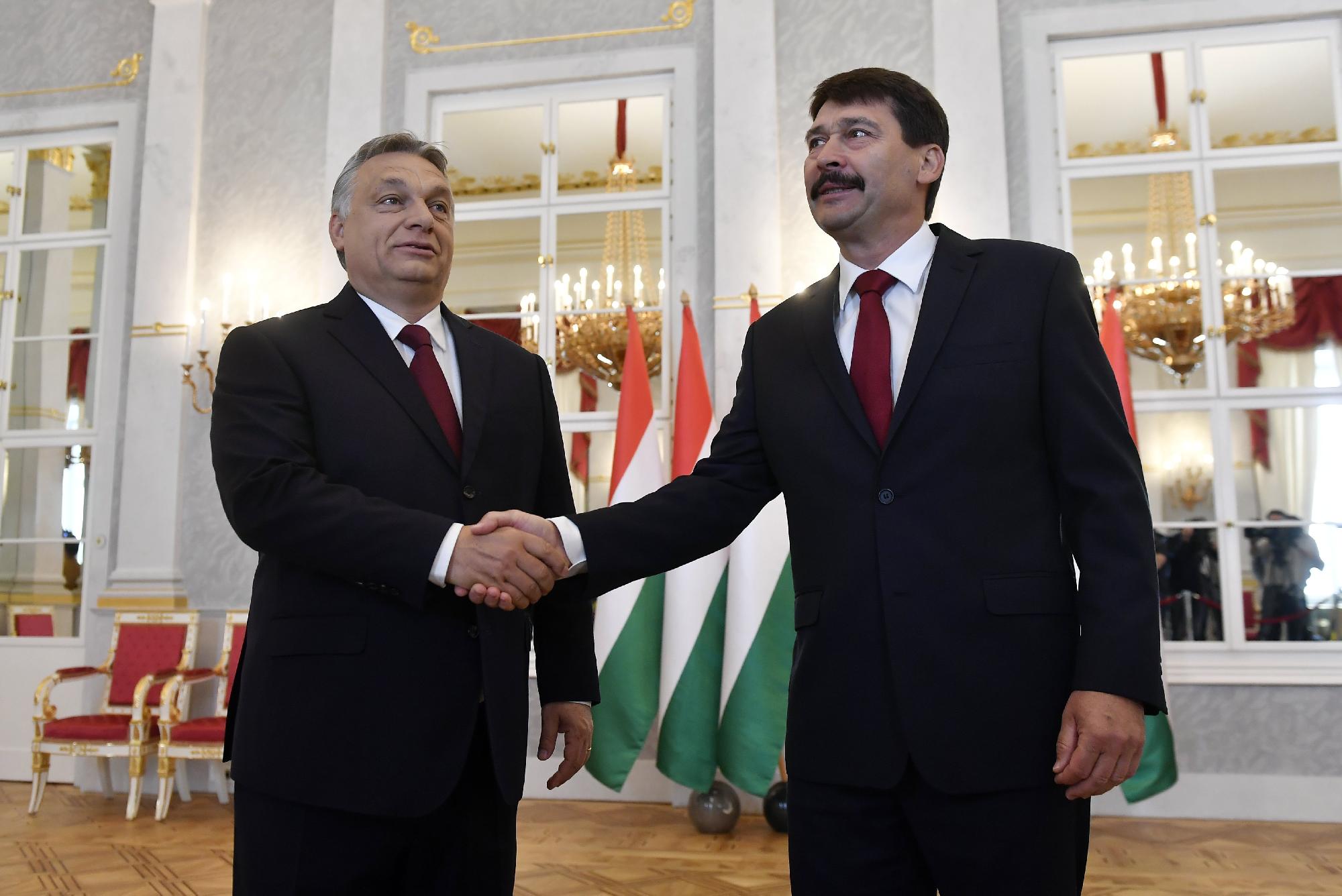 Különös diplomáciai találkozóra hívták Ádert és Orbánt