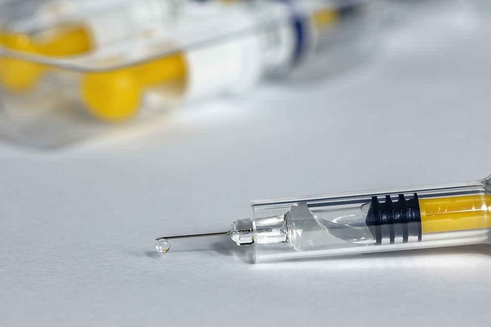 Tesztelik a HIV-elleni vakcinát