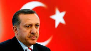 Economist: Erdoğan segíthette a Hamász finanszírozását