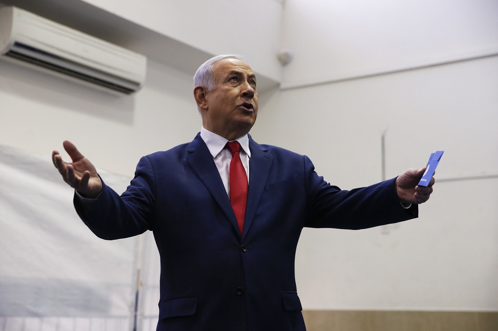 Folytatódik Benjamin Netanjahu korrupciós pere