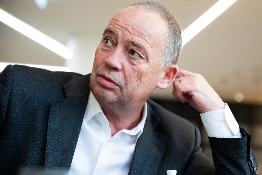 Szanyi: az alkohol veszélyesebb, mint a fű