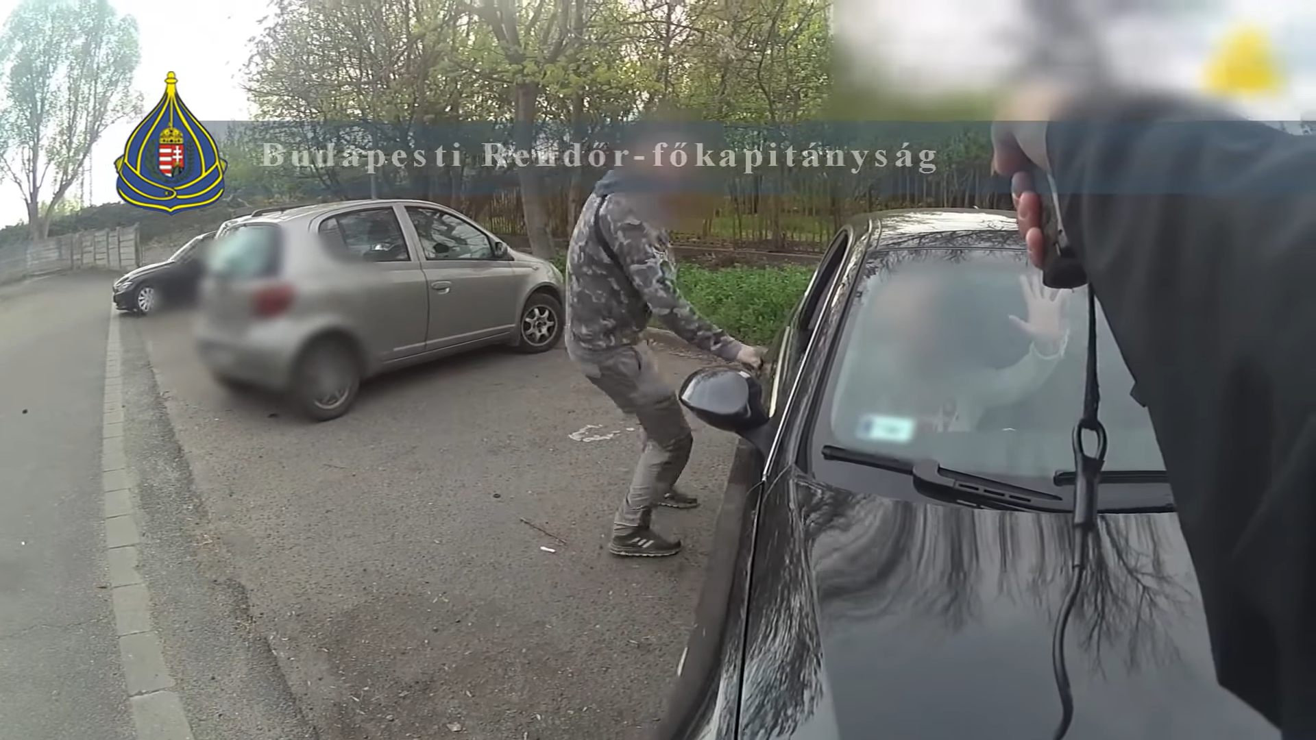 Videó: Kikapták a BMW-ből a drogkereskedőket