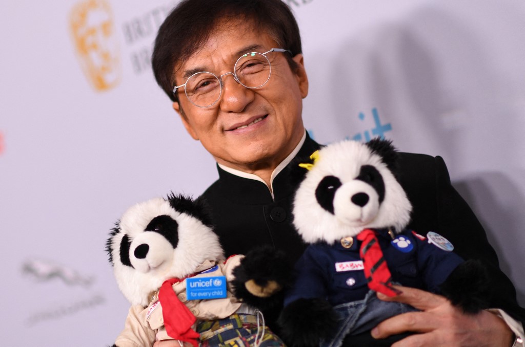Jackie Chan szerint a túlzott szabadság nem tesz jót a kínaiaknak
